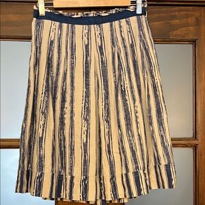 Banana Republic Navy and Tan A-Line Skirt